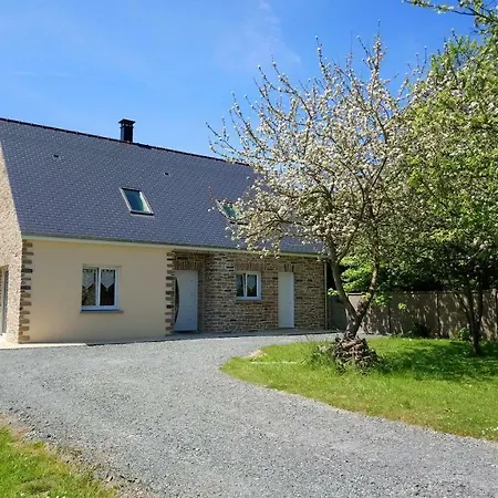 Semesterbostad Le Patelot Saint-Germain-sur-Ay